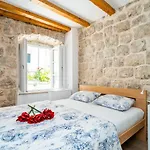 Old Town Historical Appartement